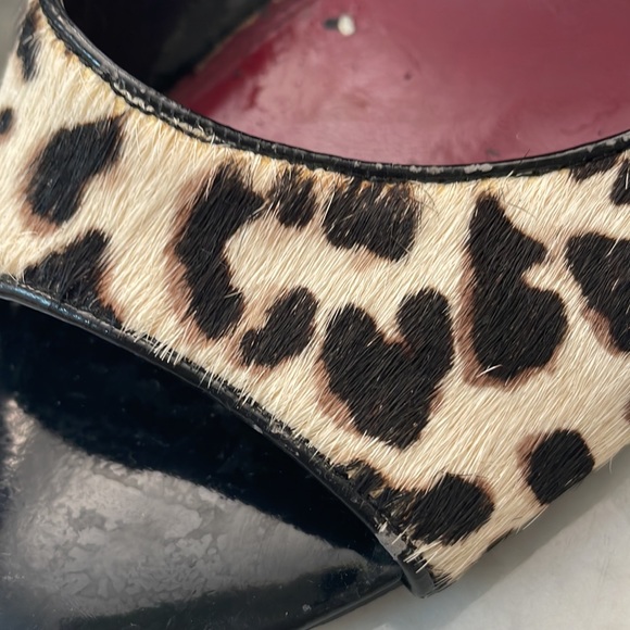 🔥5 for $15🔥 - White House Black Market unique “hair” material heels - Size 9 - Picture 14 of 16